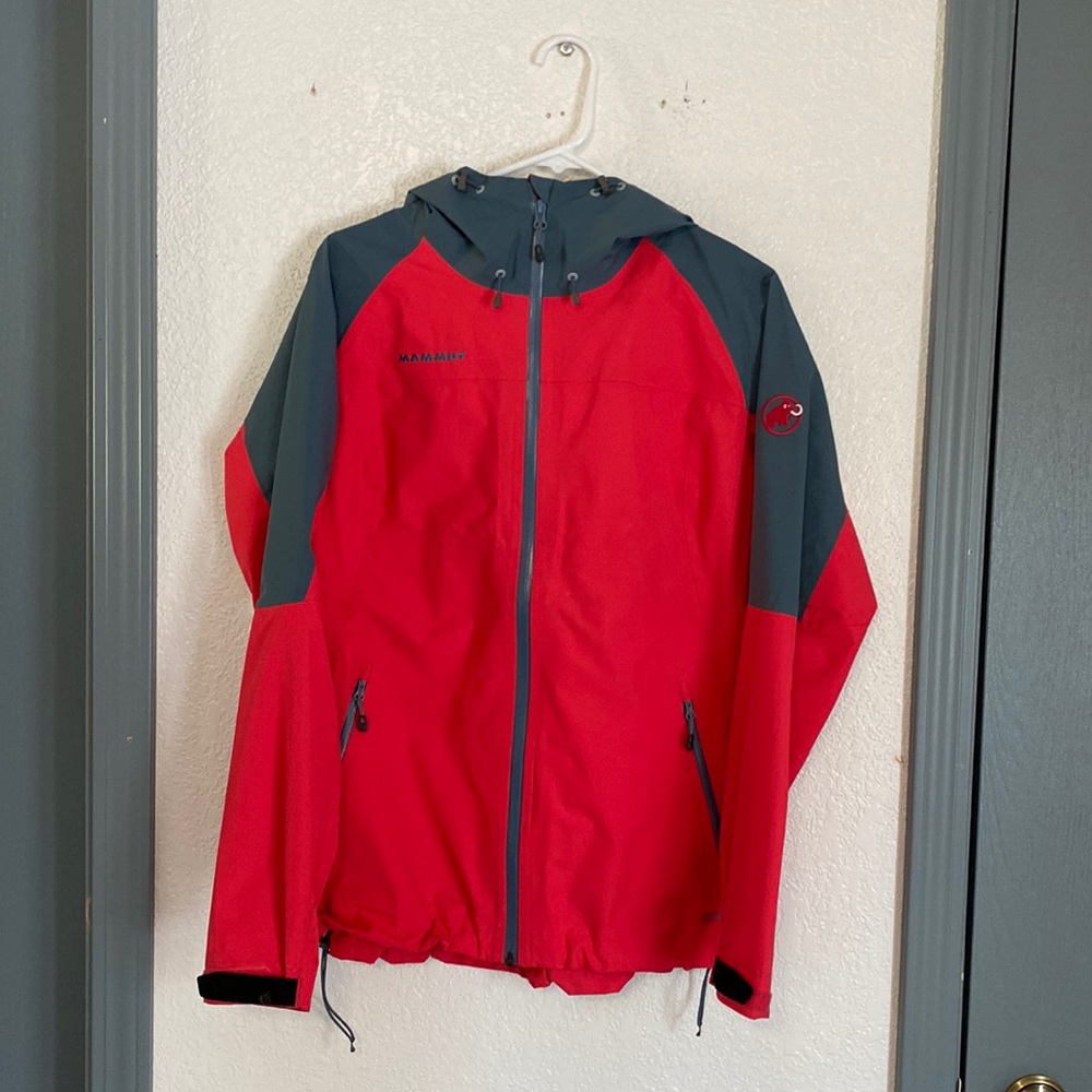 Mammut  gore-Tex rain jacket ,size medium,red and grey hooded pockets& vented